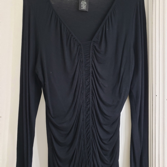 Design History Black long sleeve shirt - Picture 2 of 3